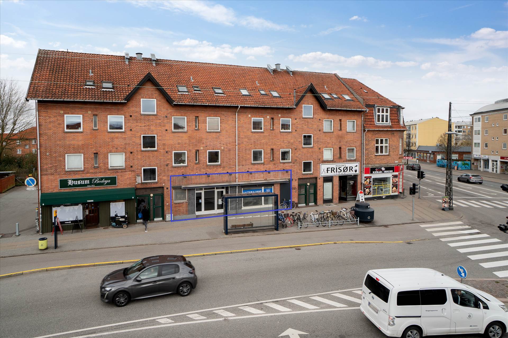 156 m² butik • Husumvej v. Føtex