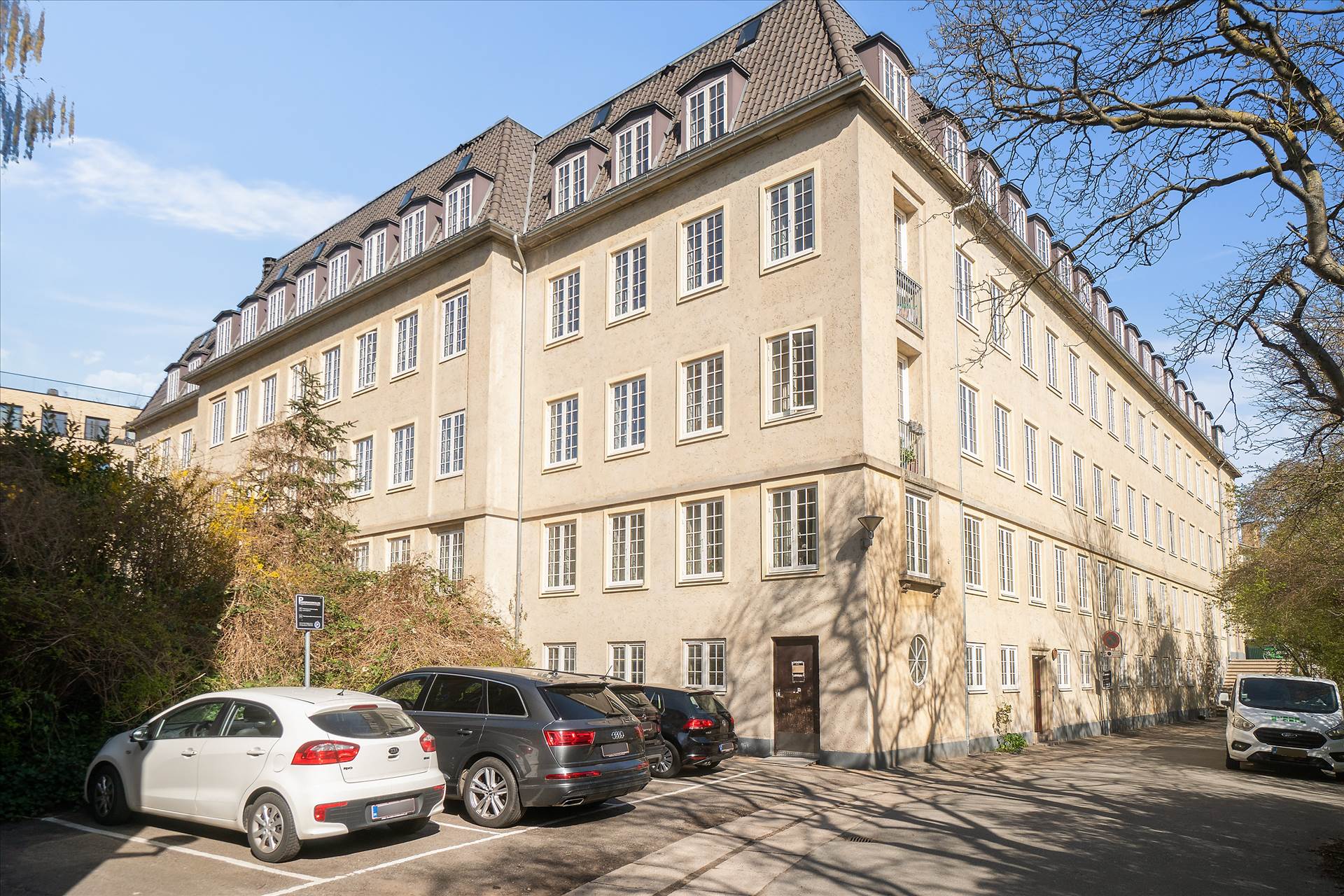 292 m² kontor • Frederiksberg