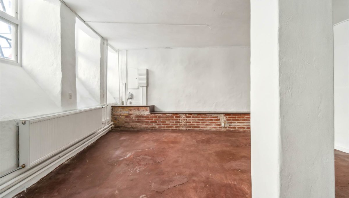 115845782 - Brolæggerstræde 6, kld. th.