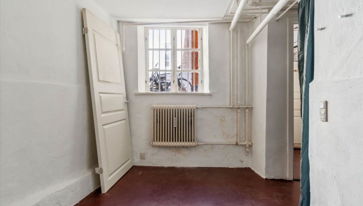 115845782 - Brolæggerstræde 6, kld. th.