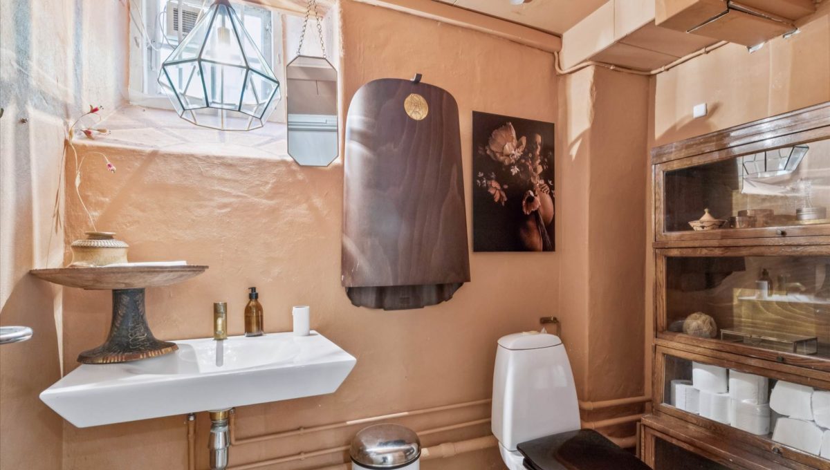 115845892 - Strandgade 36, st.