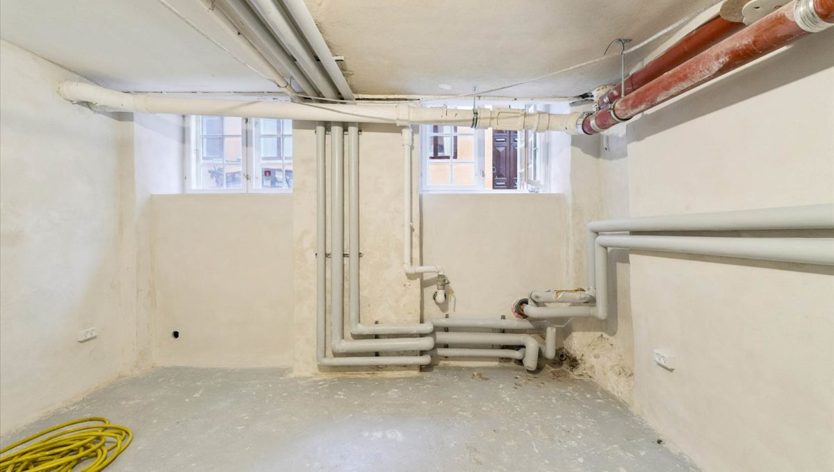 115845820 - Sølvgade 30, kld.