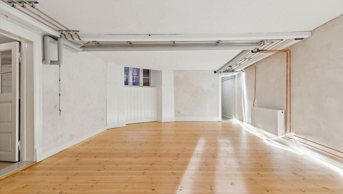 115845820 - Sølvgade 30, kld.