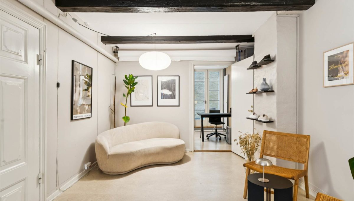 115845969 - Store Kannikestræde 6B, st.