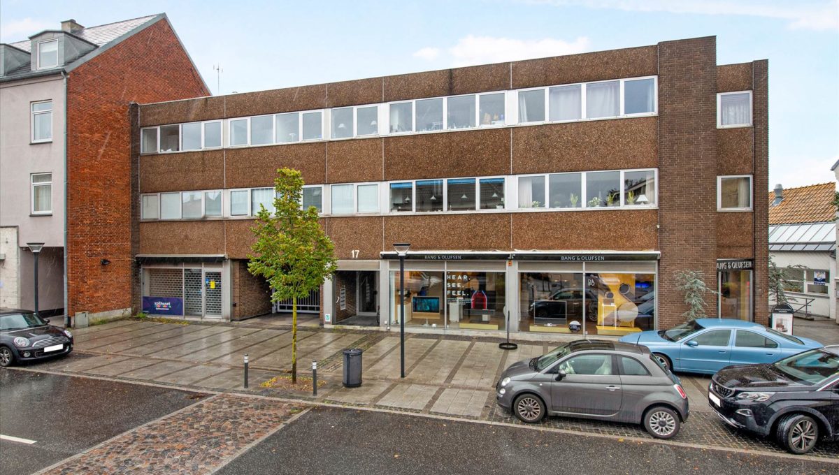 115845822 - Vedbæk Stationsvej 17, st.