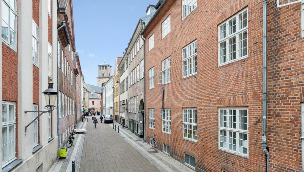 115845969 - Store Kannikestræde 6B, st.