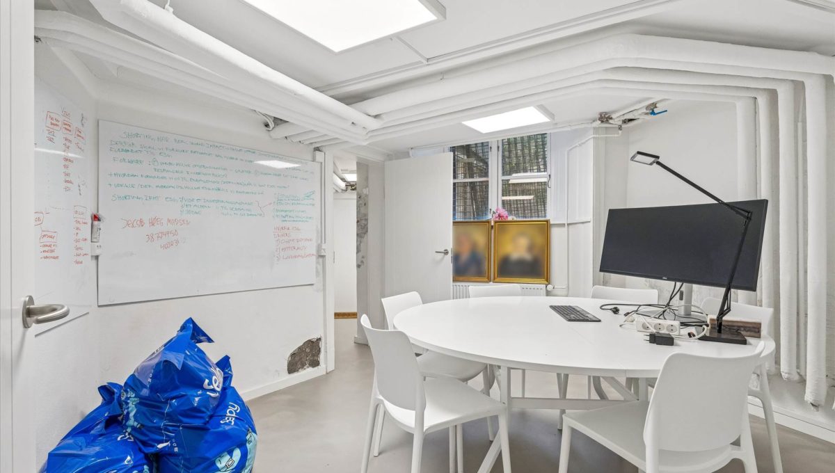 115845995 - Sankt Peders Stræde 10, kld. tv.