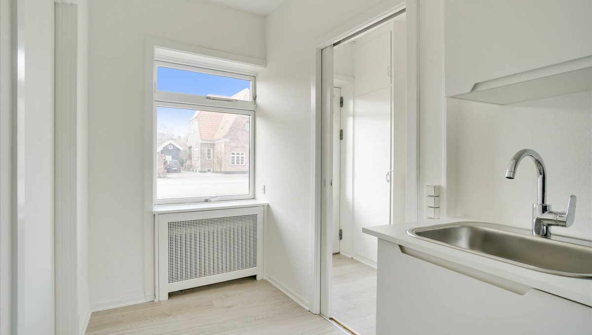 115845952 - Bernstorffsvej 146, st.