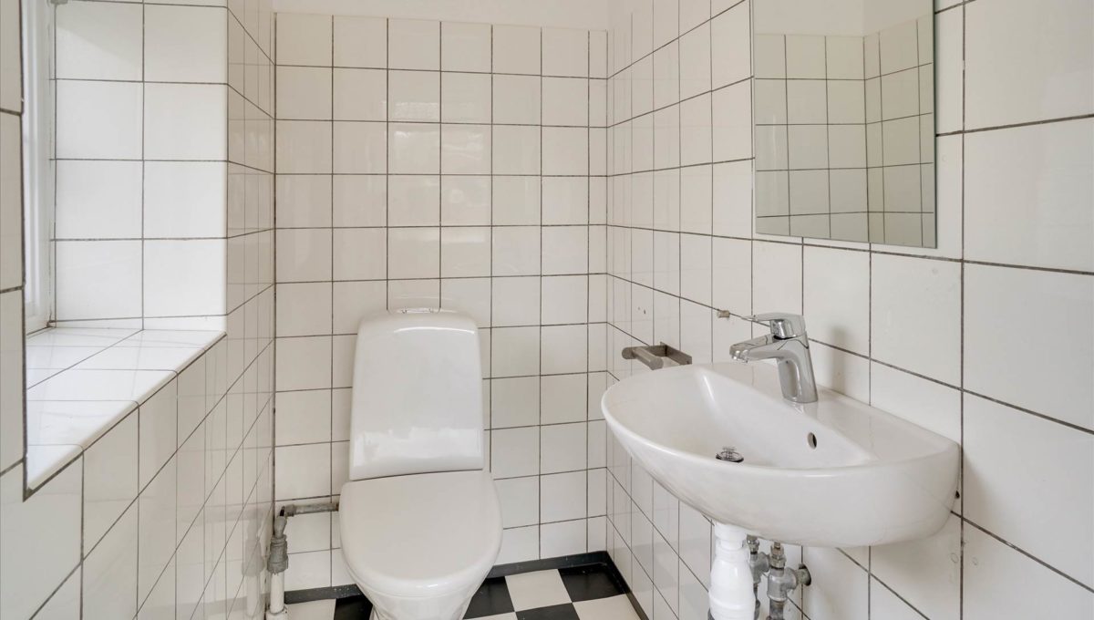 115845952 - Bernstorffsvej 146, st.