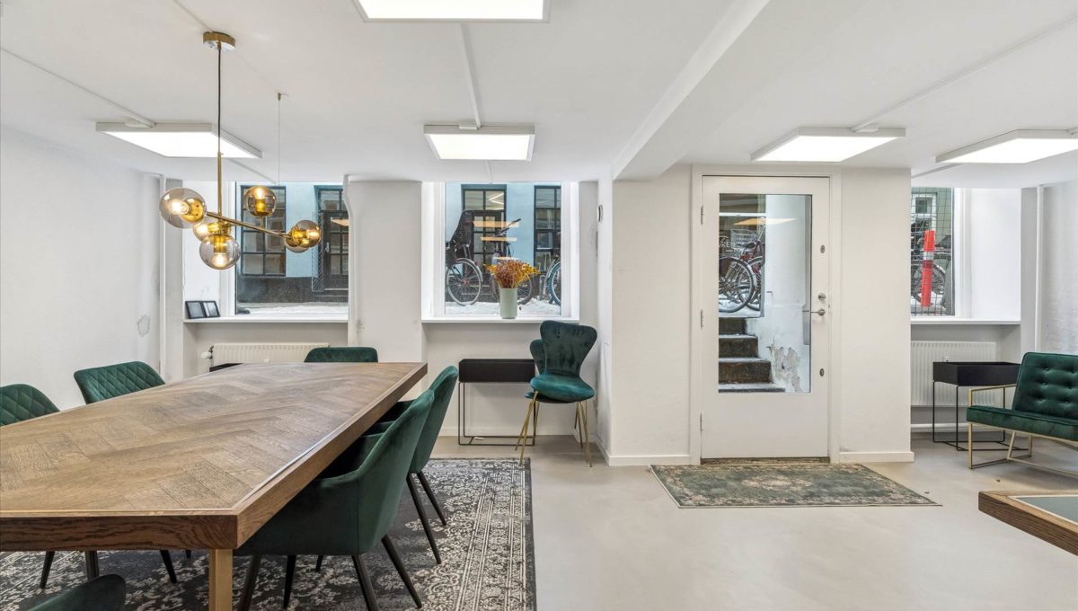 115845995 - Sankt Peders Stræde 10, kld. tv.