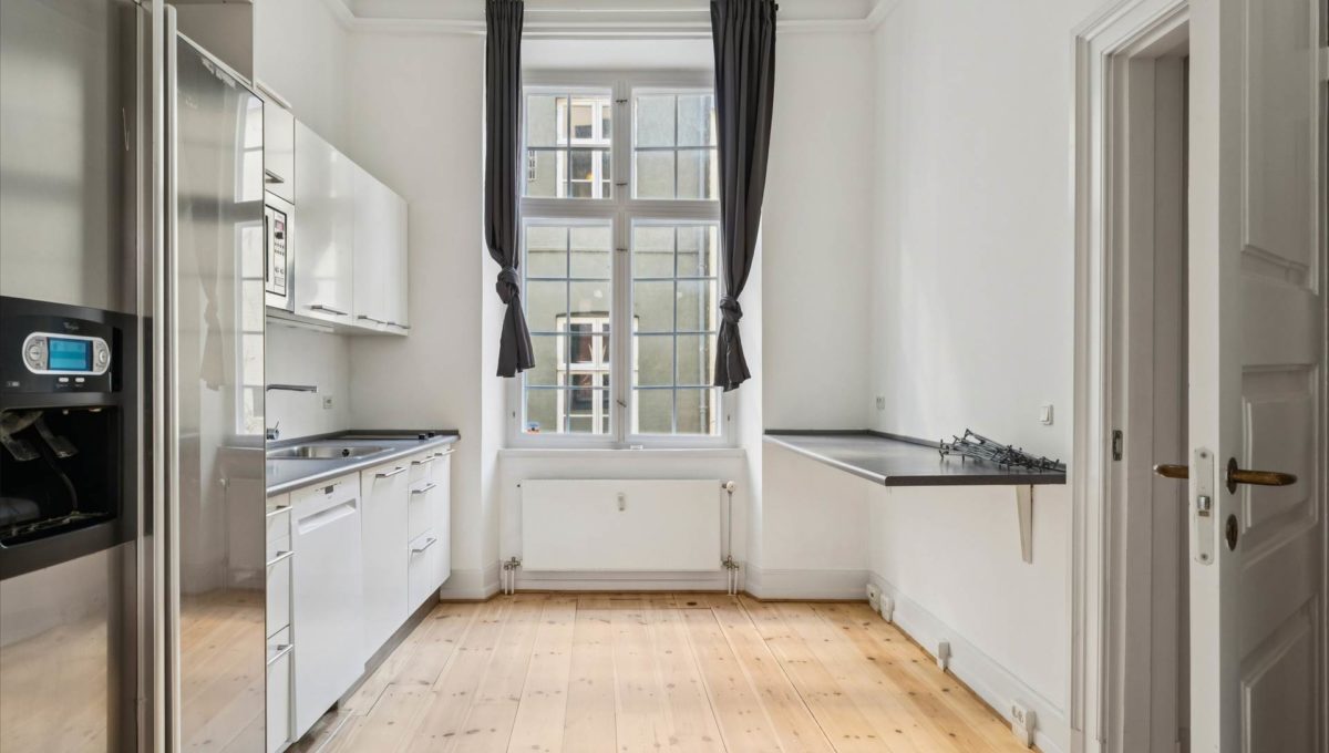 115846004 - Rådhusstræde 6, st.