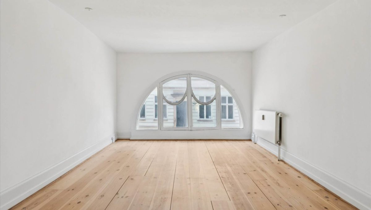 115846004 - Rådhusstræde 6, st.