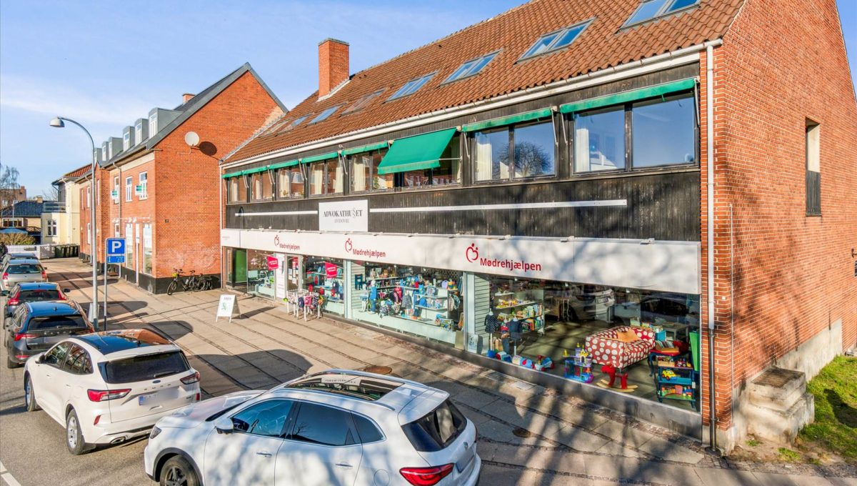 115846035 - Hvidovre Torv 9, 1. + 2. sal