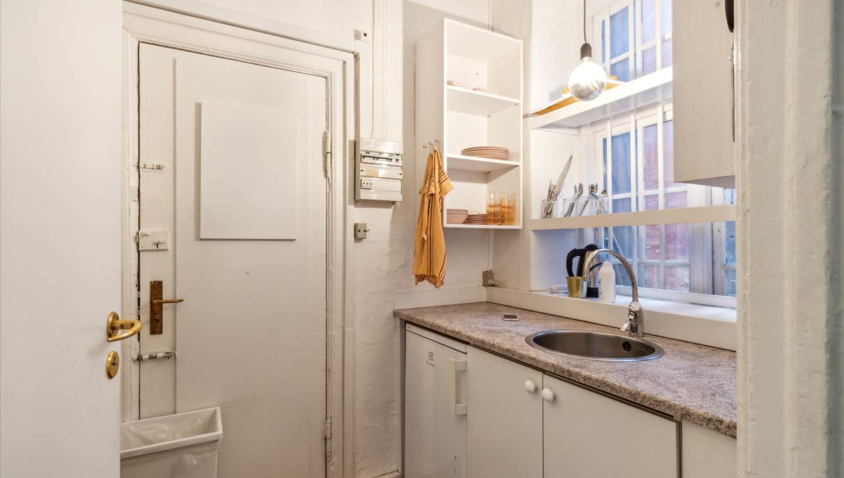 115846033 - Knabrostræde 15, st. th.