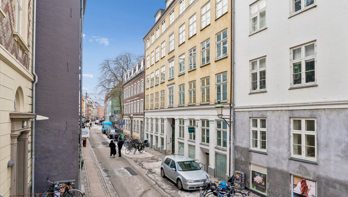 115845995 - Sankt Peders Stræde 10, kld. tv.