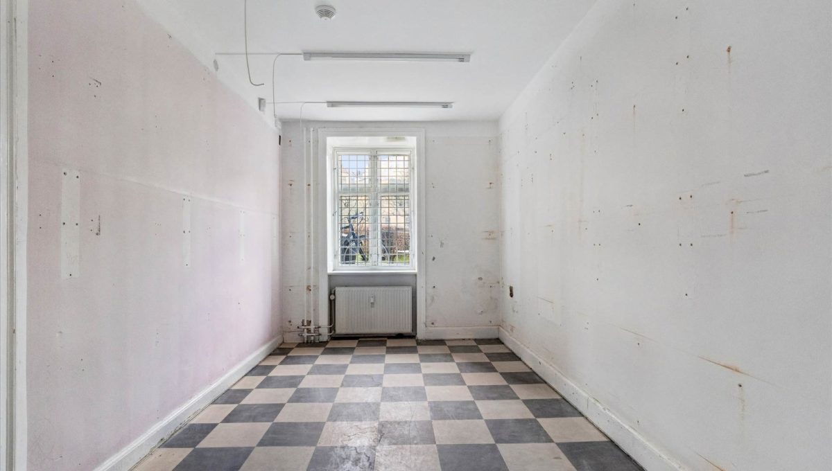 115846055 - Birkegade 1, kld. th.