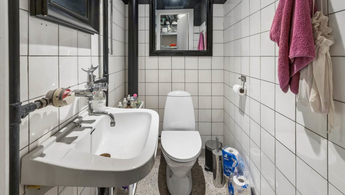 115846111 - Hyskenstræde 16, st.