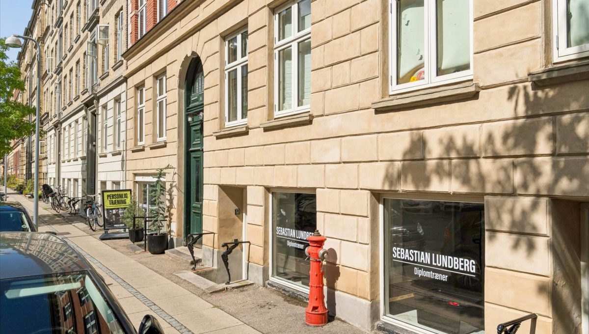 115846145 - Roarsvej 6, kld. tv.
